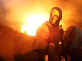 All Things Ablaze, par Oleksandr Techynskyi, Aleksey Solodunov et Dmitry Stoikov