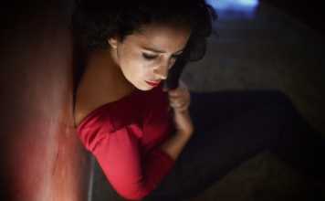 Leyla Bouzid, par Stephanie Cornfield