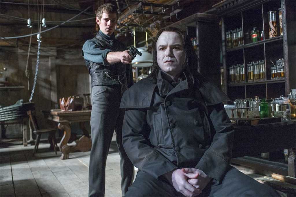 Le Dr. Frankenstein perd le contrôle sur ses propres créatures - Image droits réservés - © Showtime